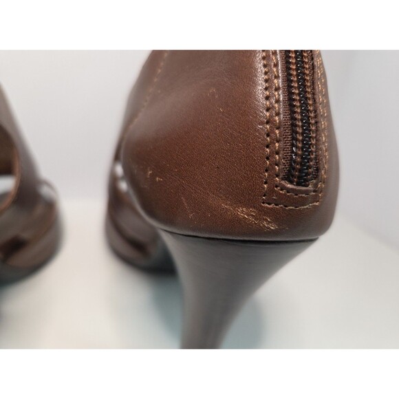 Sofft Brown Leather Peep Toe & Sides high heels w/zip up back Cognac Sz 8.5 M - Picture 7 of 12